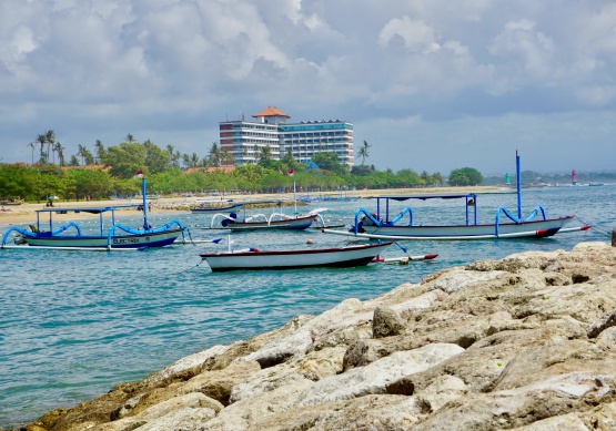 boten bij Sanur